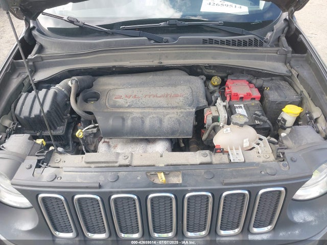 Jeep Renegade 2018 ZACCJBBB2JPH45302 Image 10