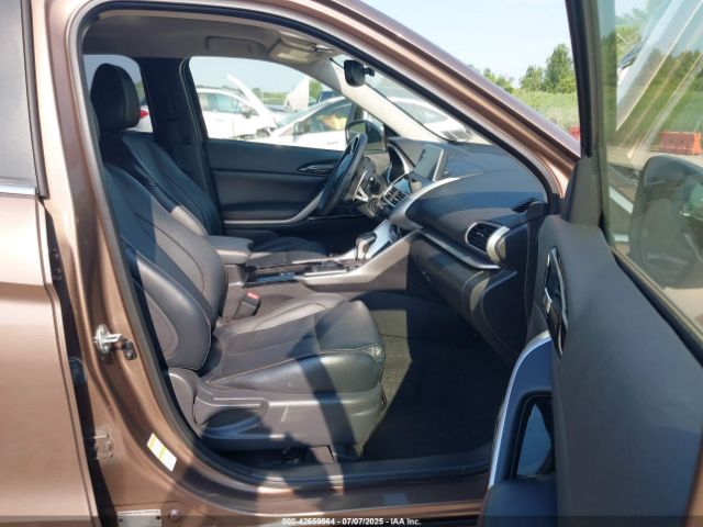 2018 MITSUBISHI ECLIPSE CROSS JA4AT5AA9JZ040536 Photo 4