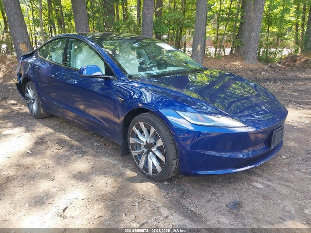 2025 TESLA MODEL 3 5YJ3E1EA9SF987661 Photo 0
