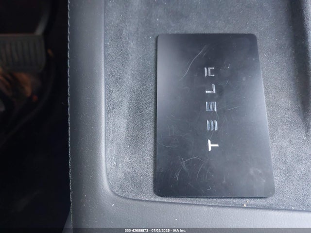 2025 TESLA MODEL 3 5YJ3E1EA9SF987661 Photo 10