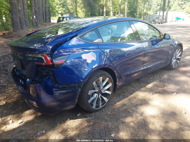 2025 TESLA MODEL 3 5YJ3E1EA9SF987661 Photo 3