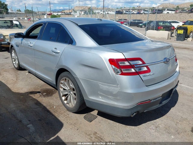 Ford 2016 2016 1FAHP2F88GG124953 Image 3