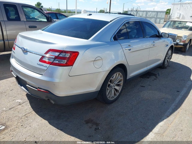 Ford 2016 2016 1FAHP2F88GG124953 Image 4