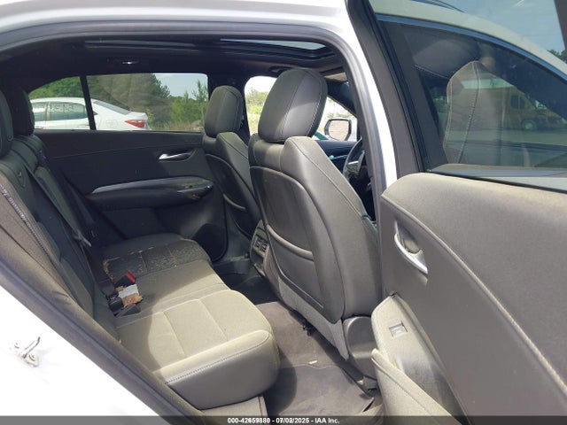 2024 CADILLAC XT4 1GYFZDR43RF147835 Photo 7