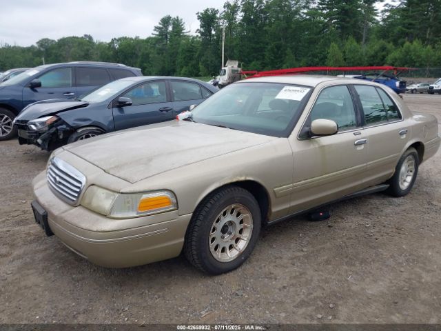 1999 FORD CROWN VICTORIA 2FAFP74W4XX118339 Photo 1