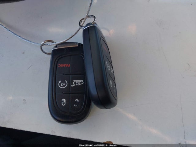1C4PJLCS3EW288370 Jeep Cherokee