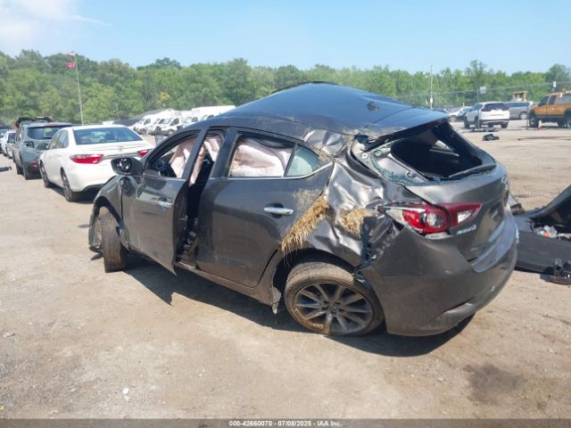 2018 MAZDA MAZDA3 3MZBN1L30JM183689 Photo 2