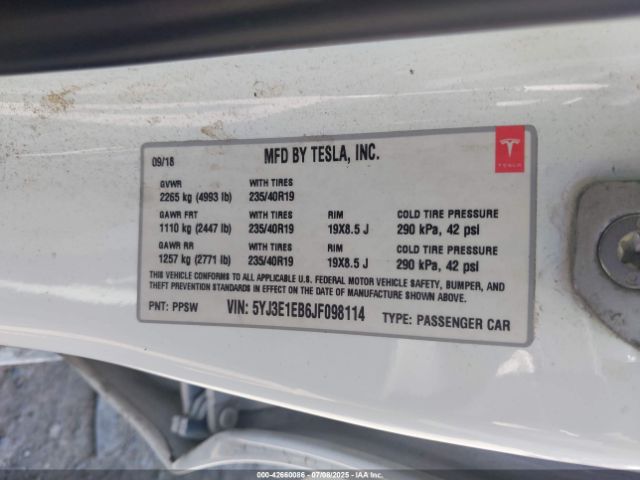 2018 TESLA MODEL 3 5YJ3E1EB6JF098114 Photo 8