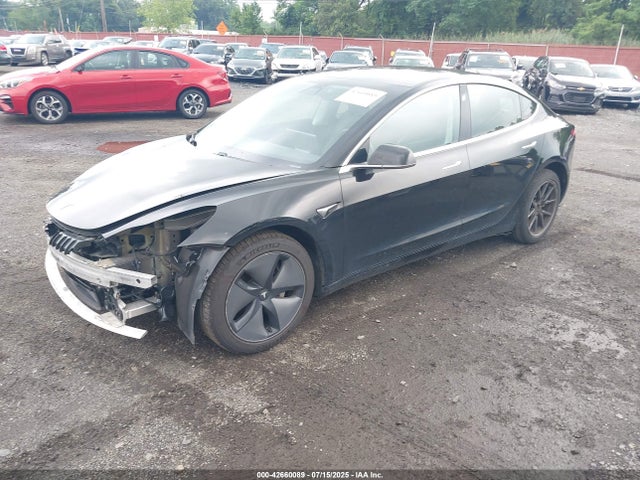5YJ3E1EA8KF313260 Tesla MODEL 3