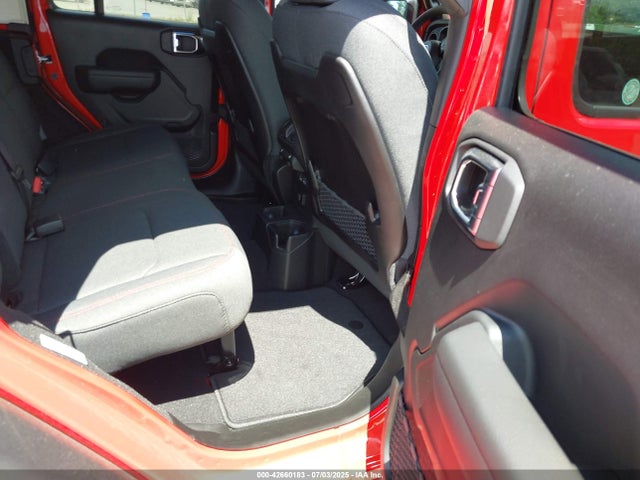 1C4PJXFN4SW573748 Jeep 2025