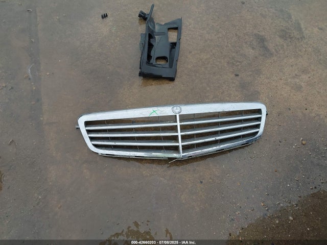 WDDGF4HBXEA965658 Mercedes-Benz C-Class