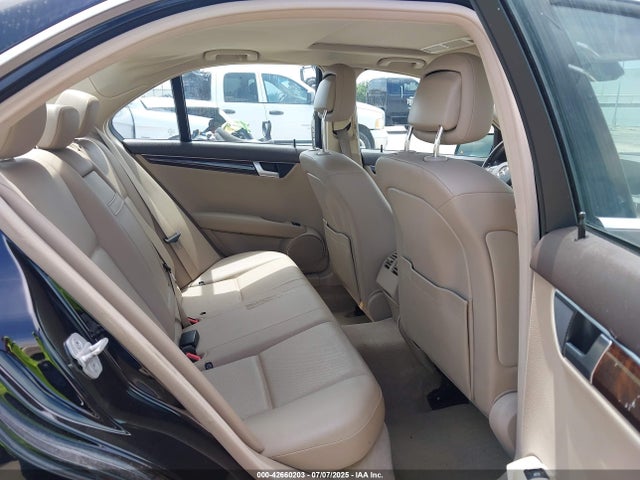 WDDGF4HBXEA965658 Mercedes-Benz C-Class