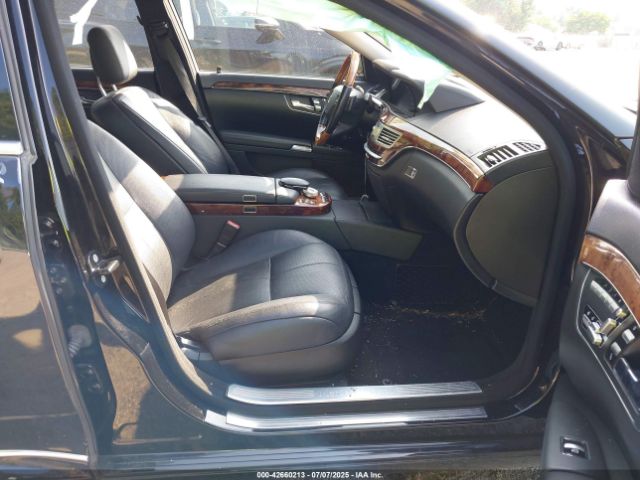 2009 MERCEDES-BENZ S 550 WDDNG86X59A244812 Photo 4