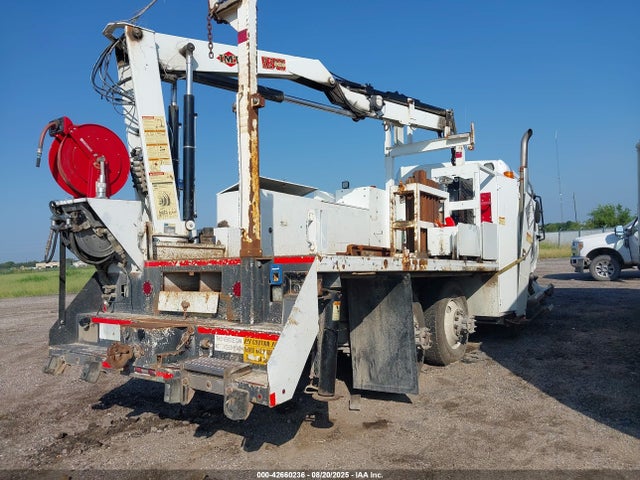 1FVHG5CY9GHHR8336 Freightliner Cummins Isl