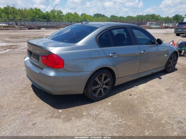 2011 BMW 328I WBAPK5G57BNN31836 Photo 3