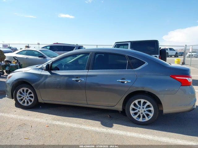 Nissan Sentra 2018 3N1AB7AP4JY208170 Image 14