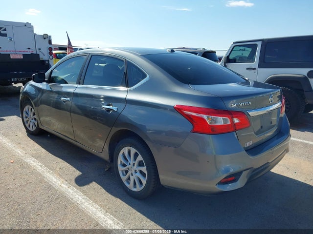 Nissan Sentra 2018 3N1AB7AP4JY208170 Image 3