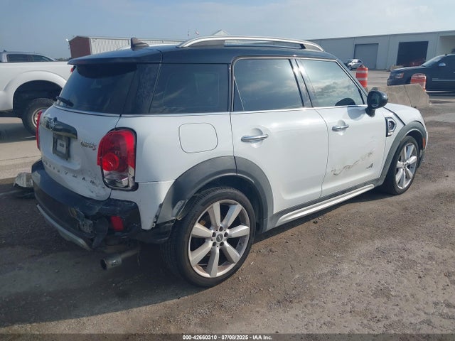 2019 MINI COUNTRYMAN WMZYT5C51K3G92661 Photo 3