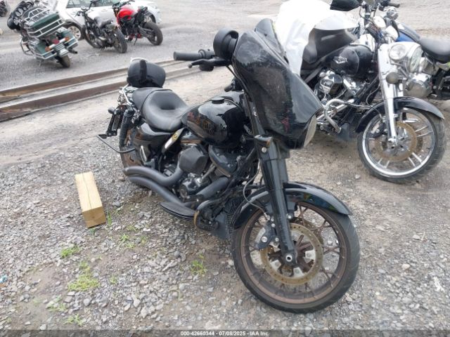 2022 HARLEY-DAVIDSON FLHXST 1HD1ABL16NB630424