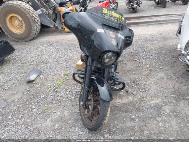 2022 HARLEY-DAVIDSON FLHXST 1HD1ABL16NB630424 Photo 4