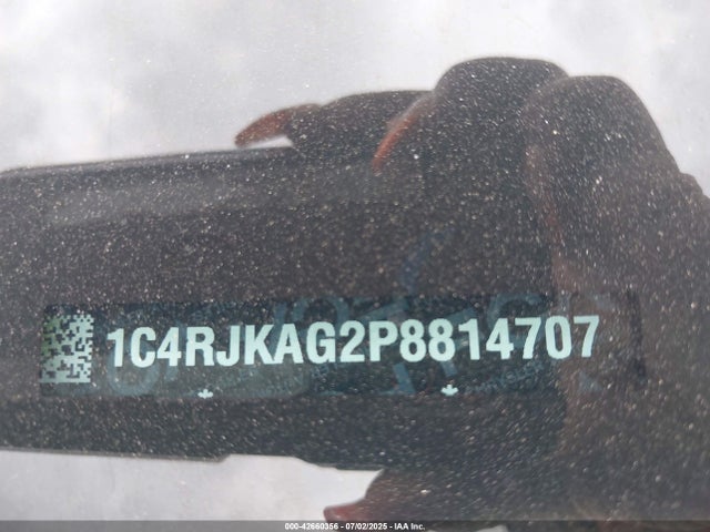 1C4RJKAG2P8814707 Jeep GRAND CHEROKEE L