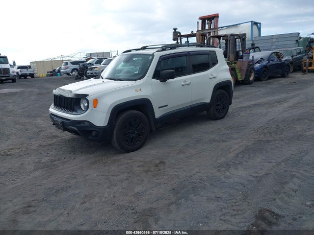 Jeep Renegade 2018 ZACCJBAB6JPJ07634 Image 2