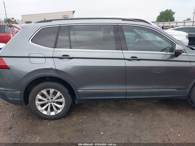 Volkswagen Tiguan 2018 3VV3B7AX8JM056599 Image 14