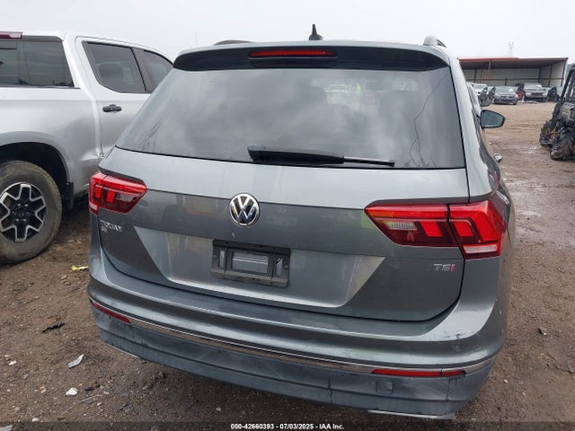 Volkswagen Tiguan 2018 3VV3B7AX8JM056599 Image 17