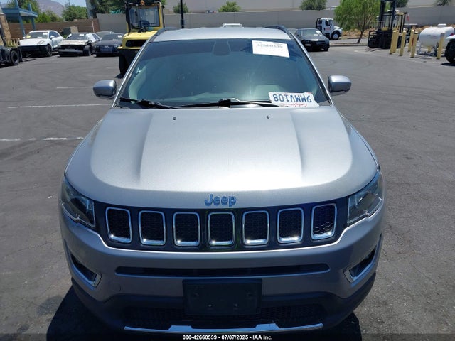 3C4NJCCB4KT802171 Jeep 2019