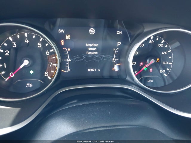 3C4NJCCB4KT802171 Jeep 2019