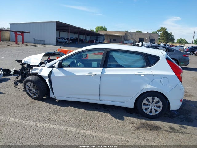 KMHCT5AEXHU350344 Hyundai 2017