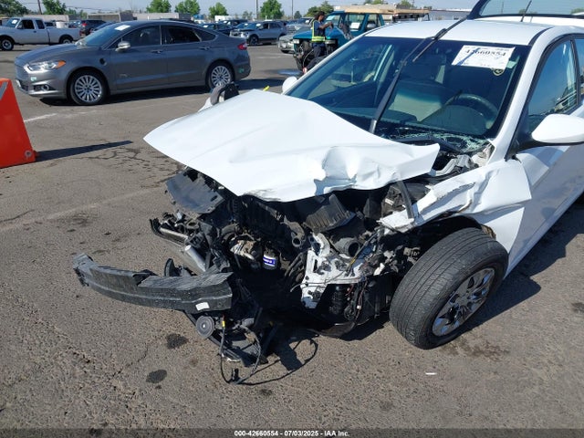KMHCT5AEXHU350344 Hyundai 2017