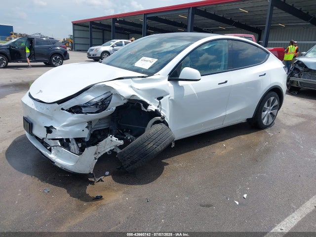 2021 TESLA MODEL Y 5YJYGAEE5MF297380 Photo 1