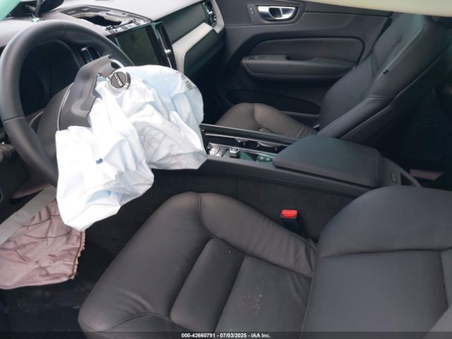 2025 VOLVO XC60 YV4M12RC1S1141452 Photo 4
