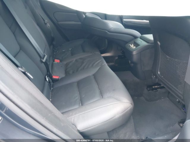 2025 VOLVO XC60 YV4M12RC1S1141452 Photo 7
