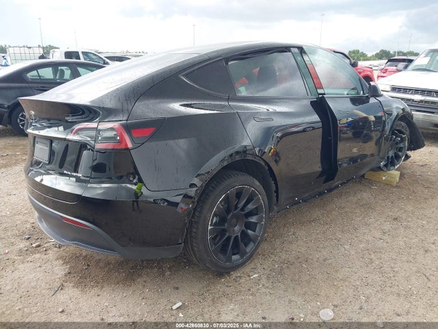 5YJYGDEE9MF293317 Tesla Model Y