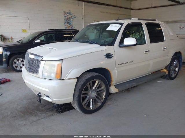 2005 CADILLAC ESCALADE EXT 3GYEK62N65G144063 Photo 1