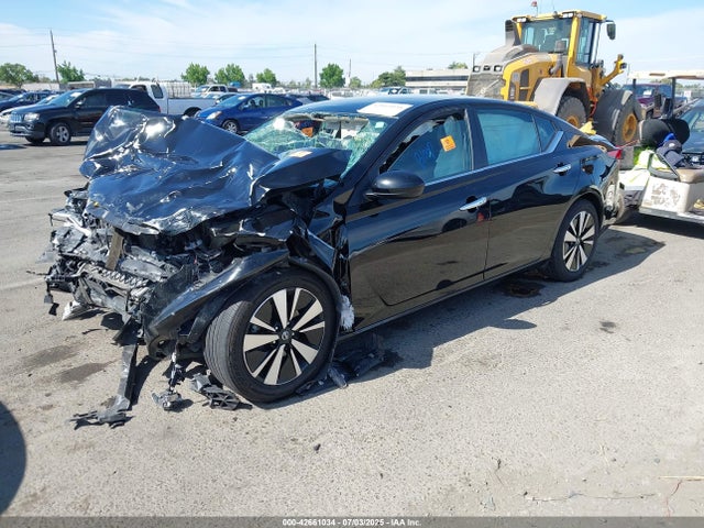 1N4BL4DV5NN332271 Nissan 2022