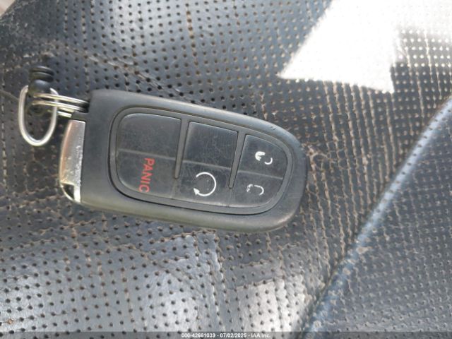 2014 RAM 1500 1C6RR7MT8ES410428 Photo 10
