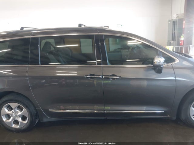 2C4RC1N74JR278191 Chrysler Pacifica