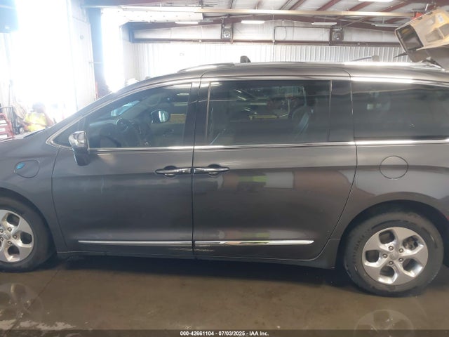 2C4RC1N74JR278191 Chrysler Pacifica