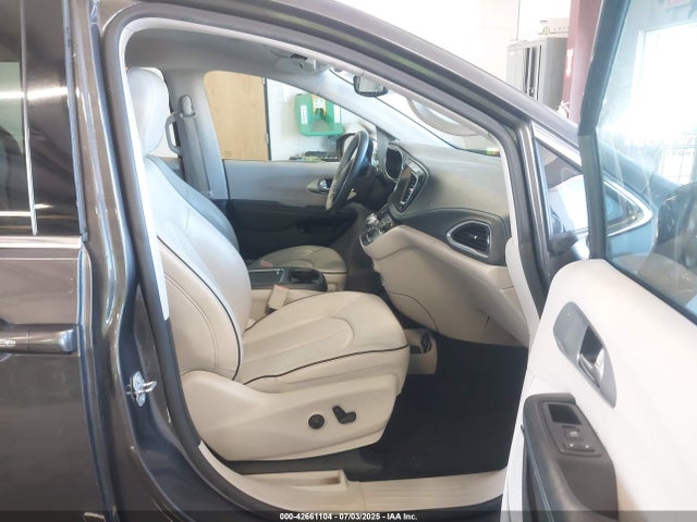 2C4RC1N74JR278191 Chrysler Pacifica