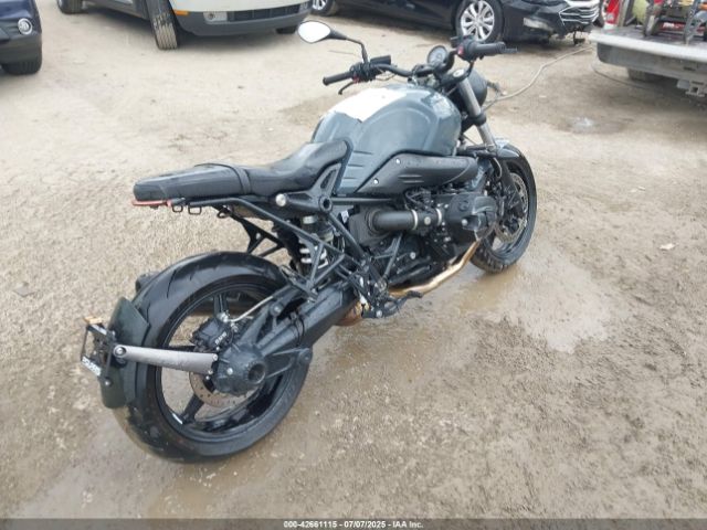 2019 BMW R NINE T WB10J1305KZ731808 Photo 3