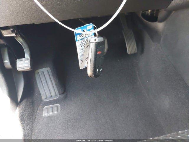 3C4PDCAB3JT527104 Dodge 2018