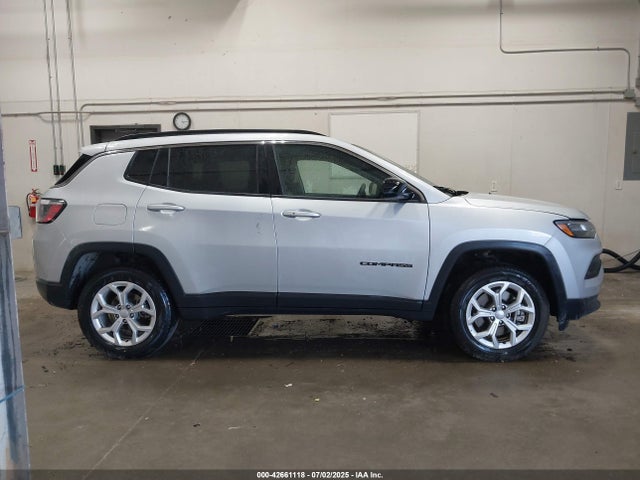 3C4NJDBN5RT116961 Jeep 2024