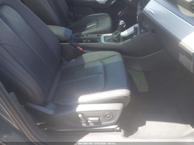 2021 AUDI Q3 WA1AUCF3XM1123570 Photo 4