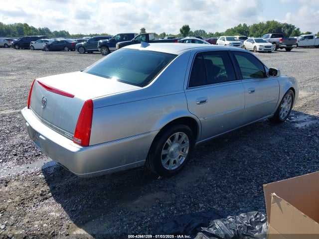 2011 CADILLAC DTS 1G6KA5E60BU107094 Photo 3
