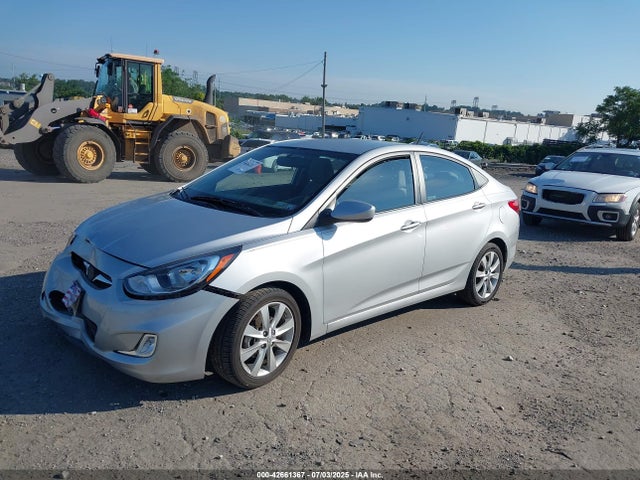 Продажа на аукционе авто 2013 Hyundai Accent Gls, vin: KMHCU4AE4DU321472, номер лота: 42661367