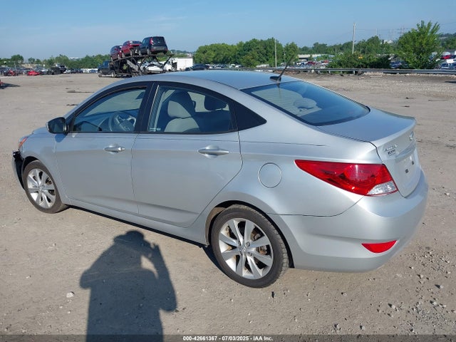 Продажа на аукционе авто 2013 Hyundai Accent Gls, vin: KMHCU4AE4DU321472, номер лота: 42661367
