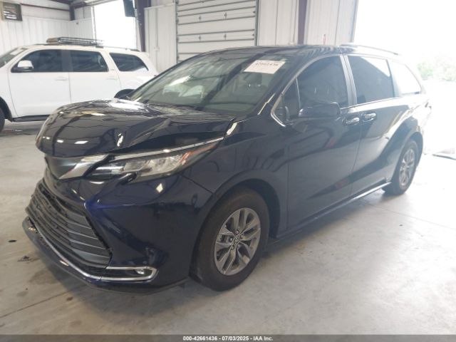 2023 TOYOTA SIENNA 5TDYRKEC2PS145751 Photo 1
